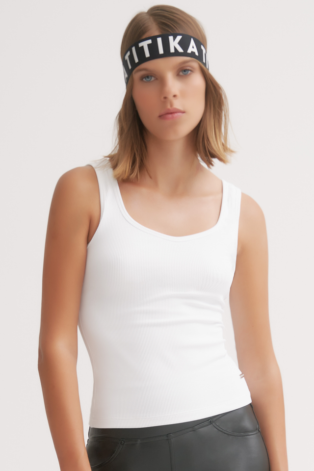 Wide Collar Essential Tank