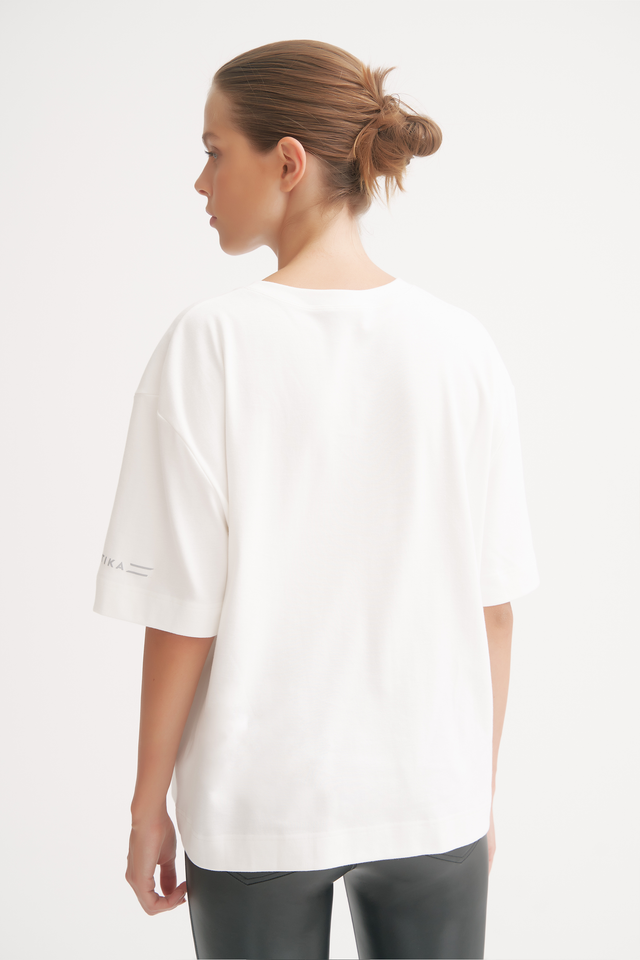 Essential Elbow Length Tee