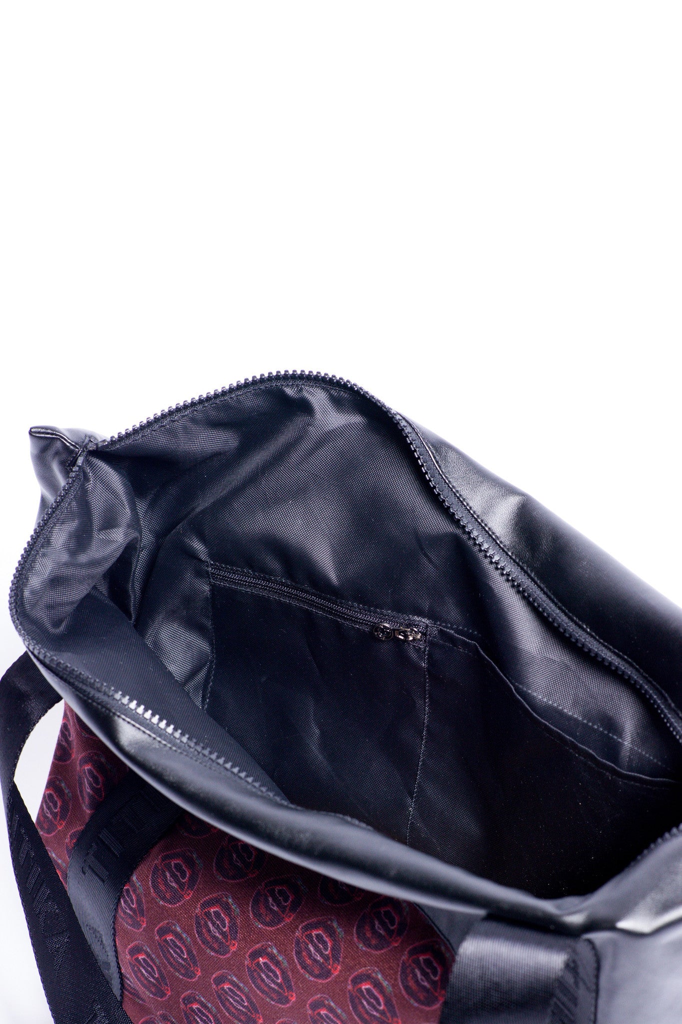 Sandie Tote Burgundy-Lips