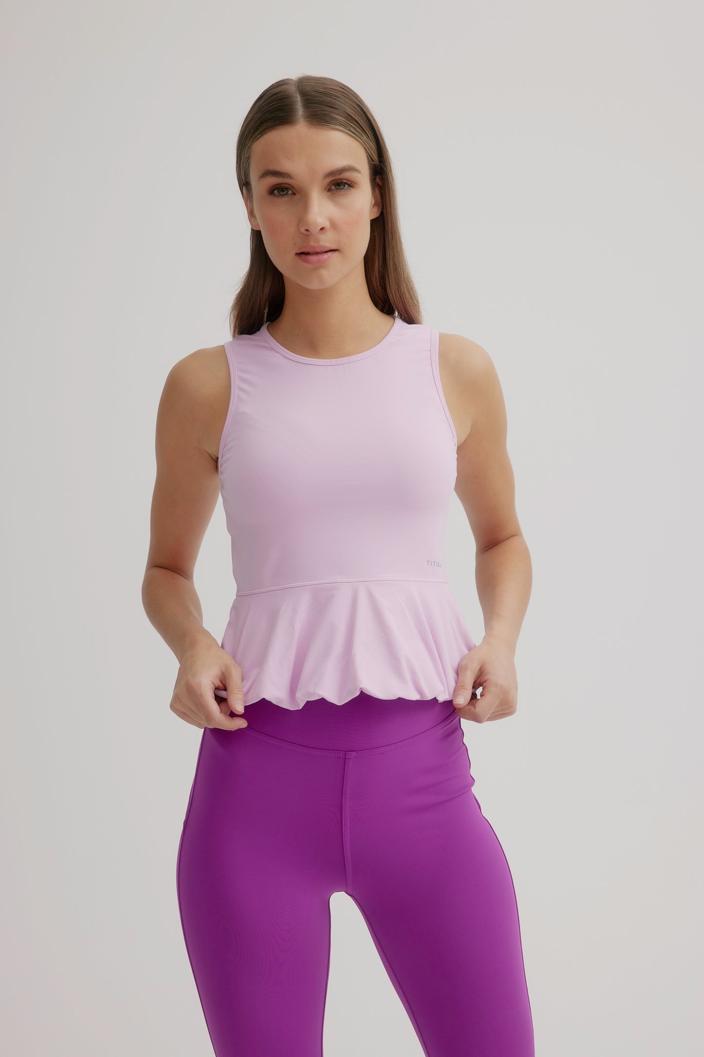 Débardeur à bordure florale