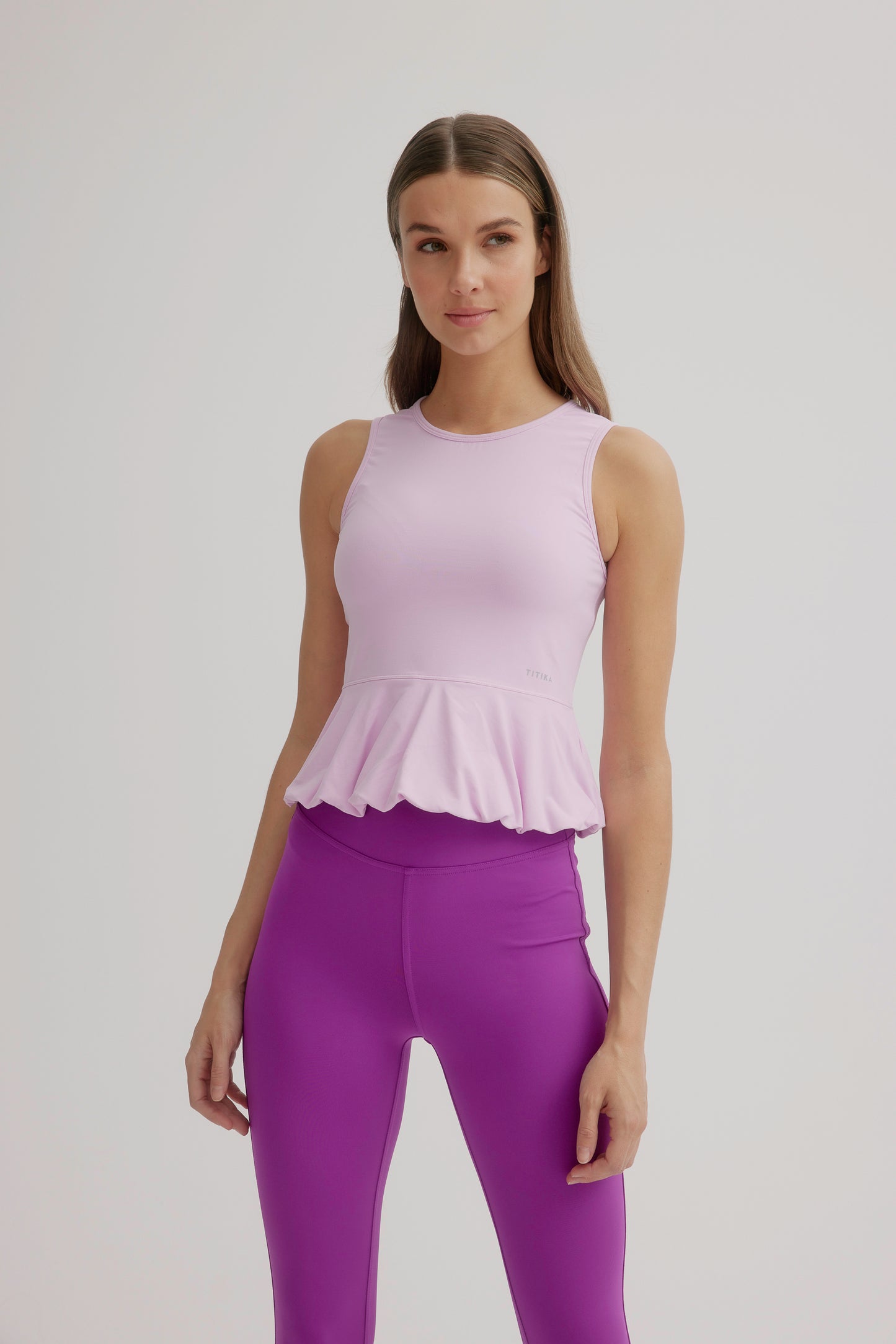 Débardeur à bordure florale