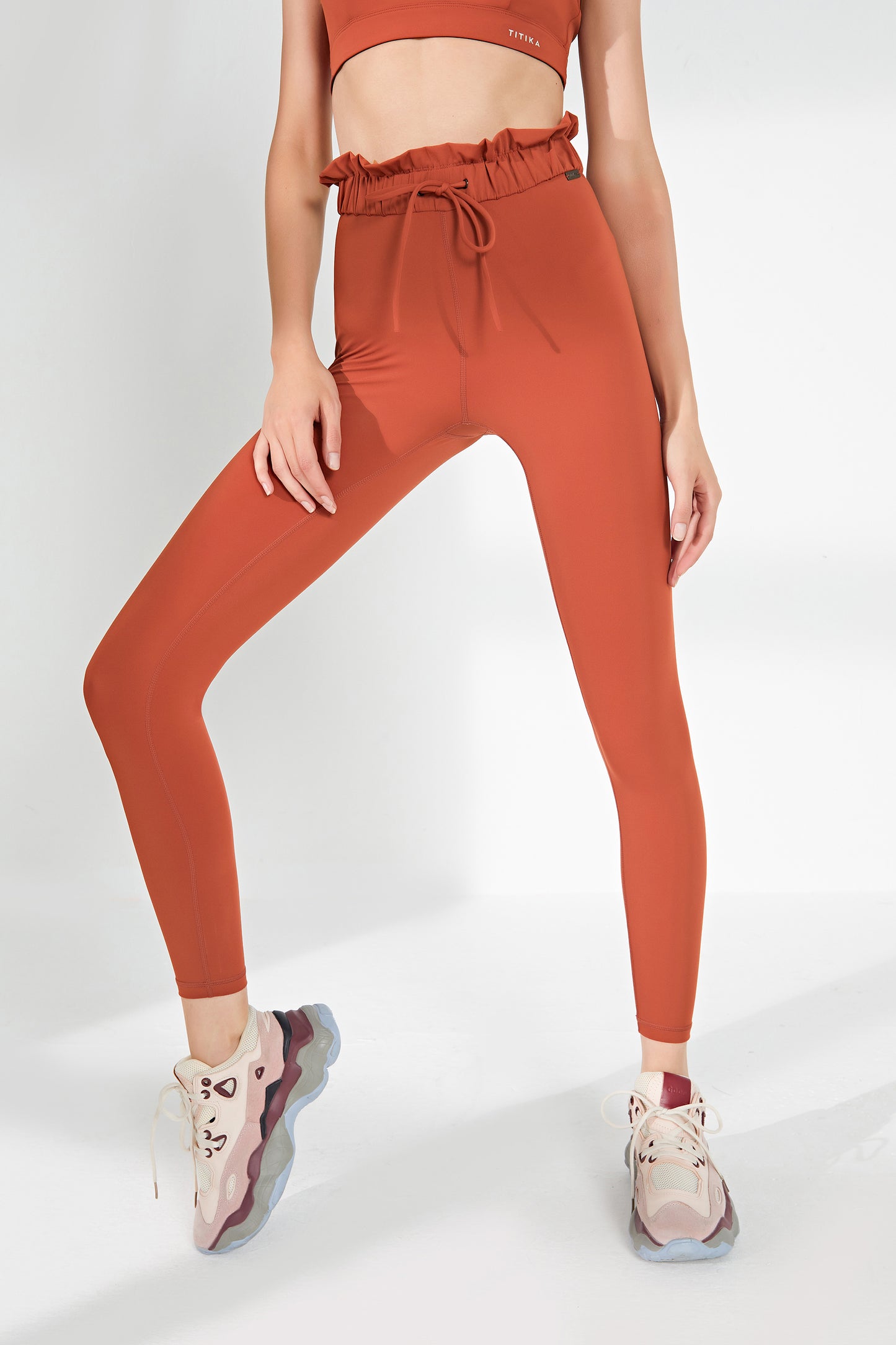 Legging fleuri cintré