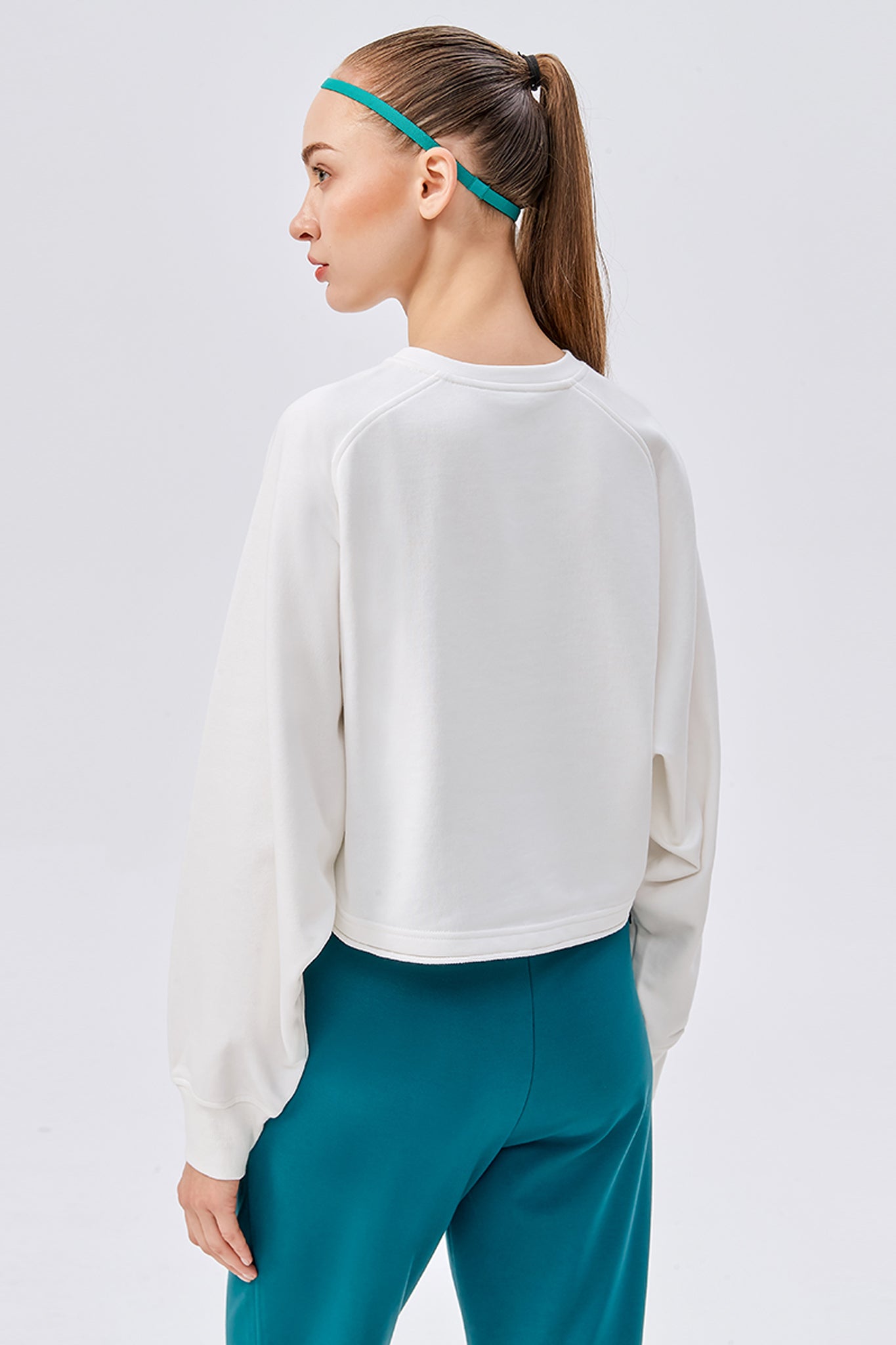 Choice Cropped Sweatshirt