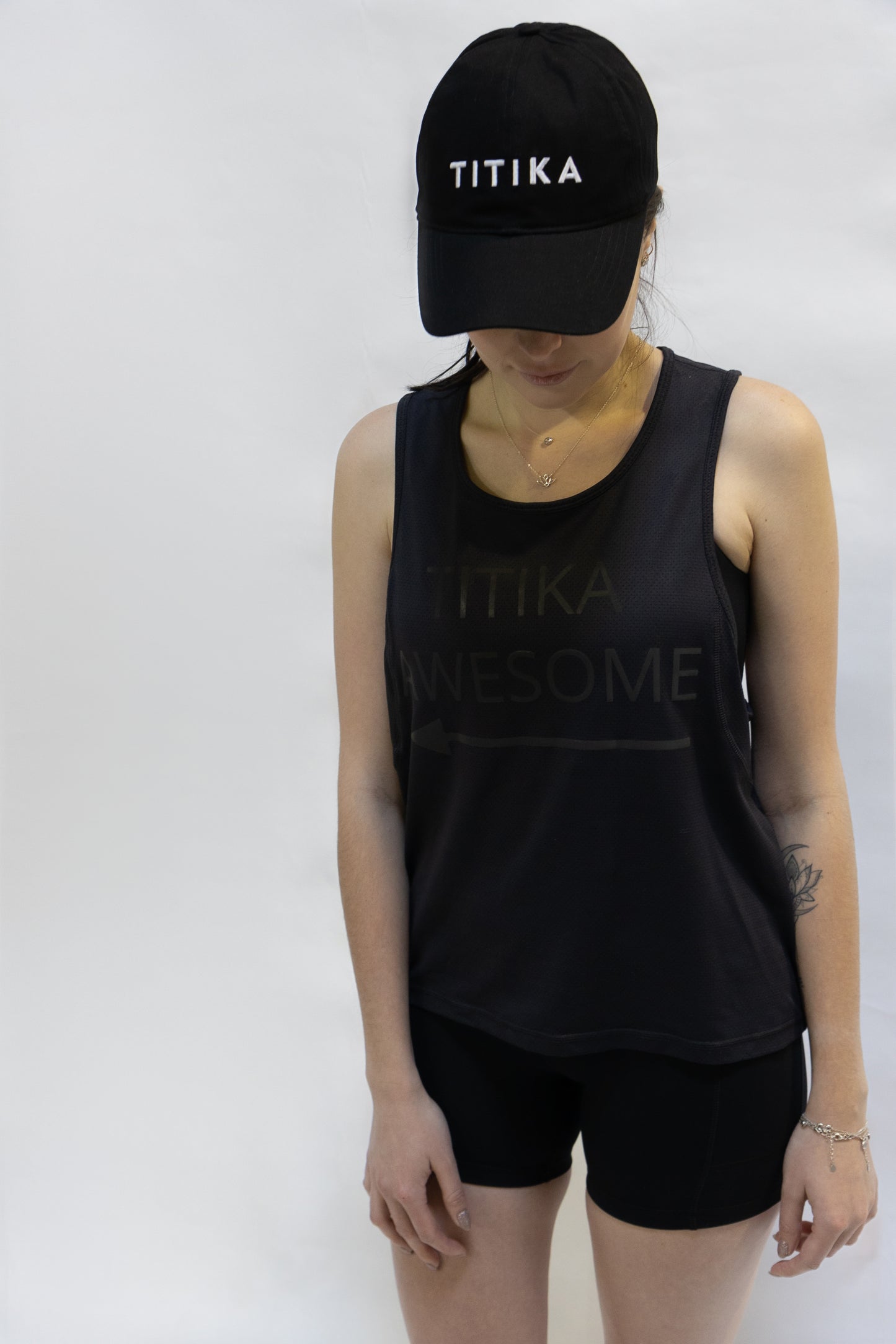 TITIKA Awesome Reflective Crop Tank