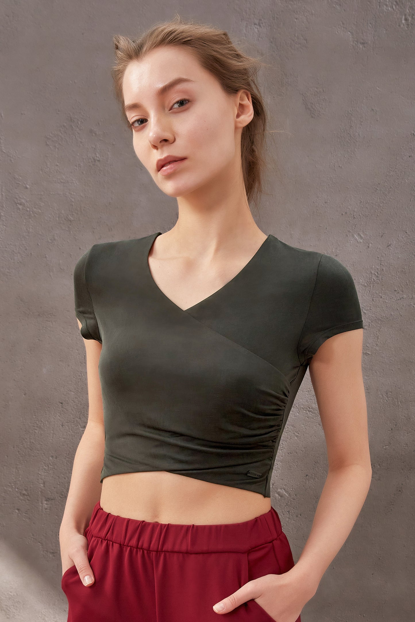 V-Neck Cropped T-Shirt