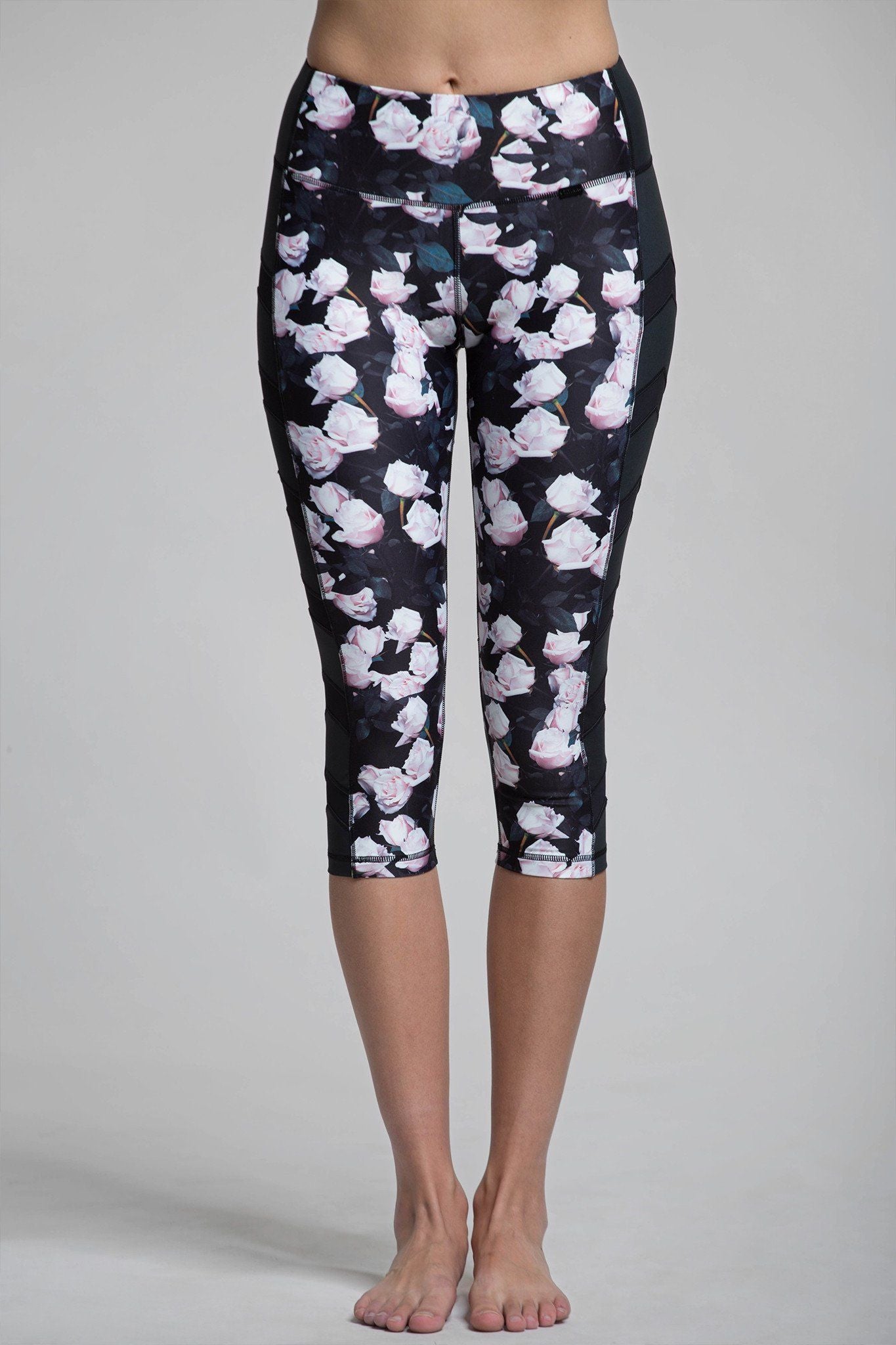 Simone Crop Graphic Leggings