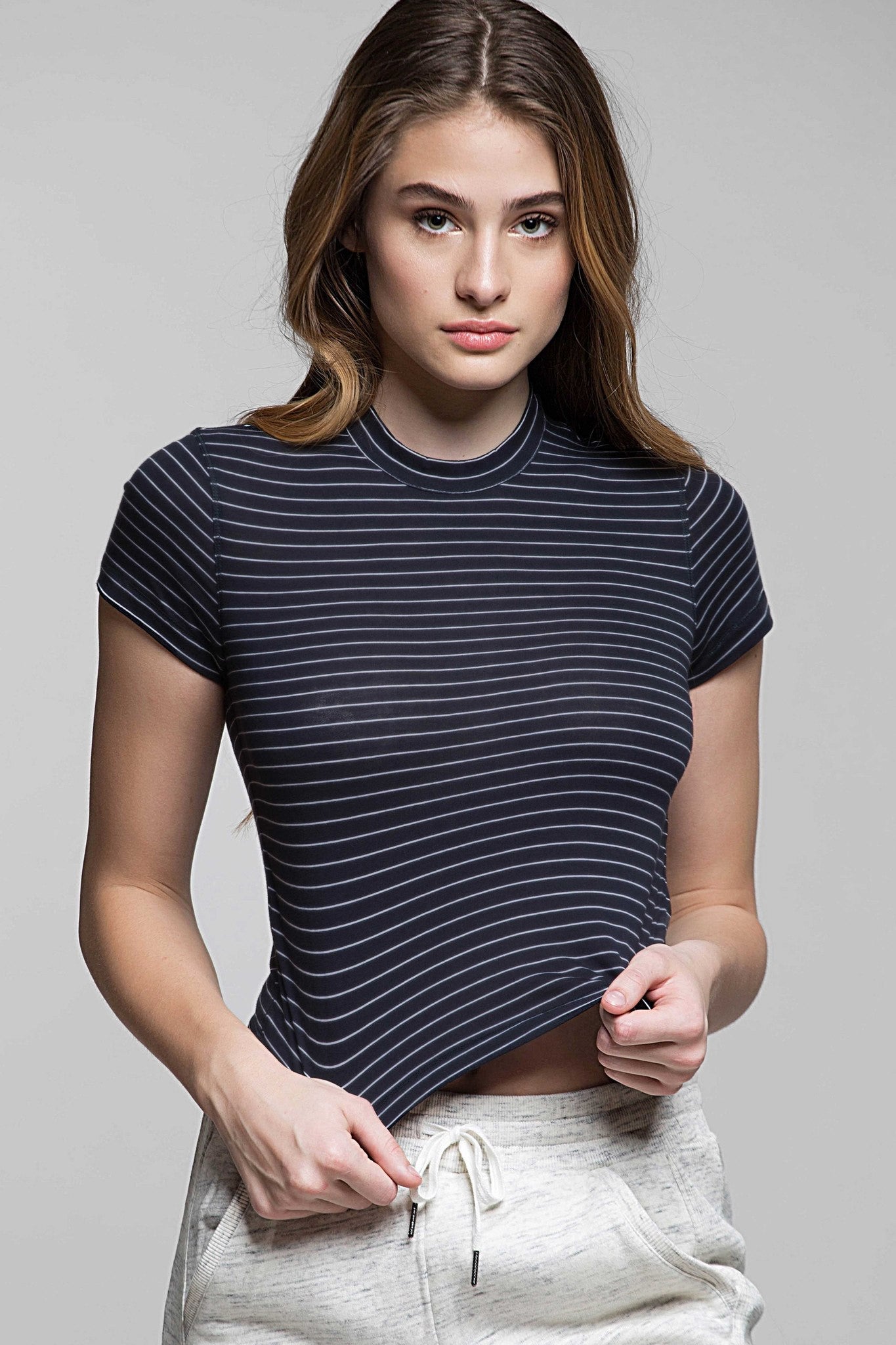 Mariniera Mock Neck Crop Tee