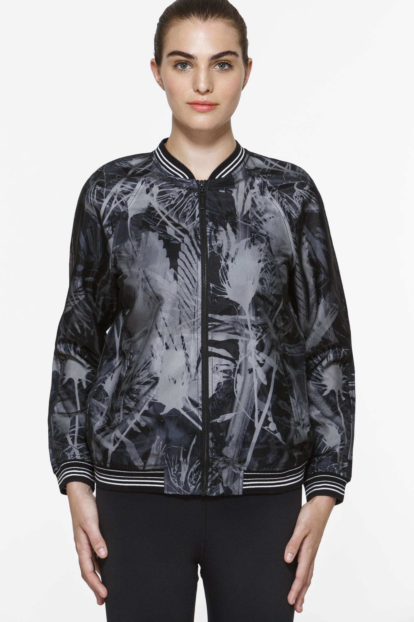 Moana Bomber